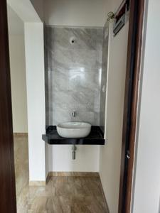 Bathroom Image of 700 Sq.ft 2 BHK Independent House for rent in Warje Malwadi Pune for Rs. 25000