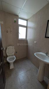 Bathroom Image of 585 Sq.ft 1 BHK Apartment / Flat for rent in Aditya Urban Homes Phase 1A, Bamheta Village Ghaziabad for Rs. 10000