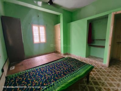Bedroom Image of 800 Sq.ft 2 BHK Builder Floor for rent in Gotri Vadodara for Rs. 12000