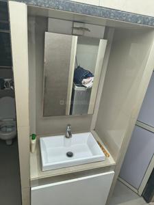 Bathroom Image of 500 Sq.ft 1 BHK Apartment / Flat for rent in Thane West Thane for Rs. 30000