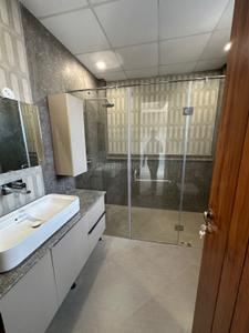 Bathroom Image of 2300 Sq.ft 4 BHK Builder Floor for sale in Sector 23 Gurgaon for Rs. 36500000