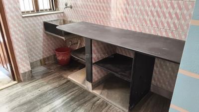 Kitchen Image of 900 Sq.ft 2 BHK Apartment / Flat for rent in Keshtopur Kolkata for Rs. 12000