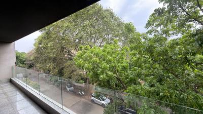 Balcony Image of 3600 Sq.ft 4 BHK Builder Floor for rent in DLF Luxury Floors, DLF Phase 1 Gurgaon for Rs. 210000