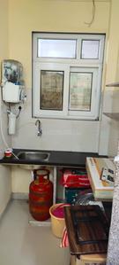Kitchen Image of 250 Sq.ft 1 RK Apartment / Flat for rent in Talwandi Kota for Rs. 8000
