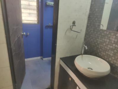 Image of 550 Sq.ft 1.5 BHK Apartment / Flat for rent in Dahisar East, Mumbai for Rs. 32000
