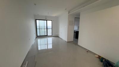 Living Room Image of 800 Sq.ft 2 BHK Apartment / Flat for rent in DLH Leo Tower, Andheri West Mumbai for Rs. 100000