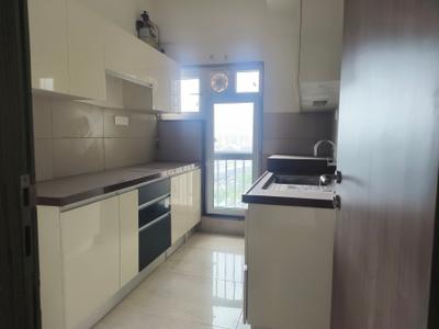 Kitchen Image of 786 Sq.ft 2 BHK Apartment / Flat for sale in Shapoorji Pallonji BKC 28, Bandra East Mumbai for Rs. 31500000