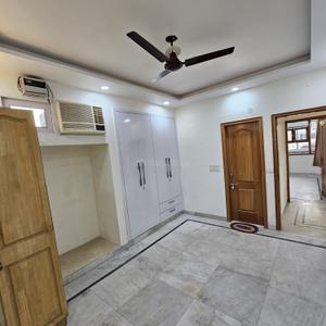 Bedroom Image of 1800 Sq.ft 3 BHK Apartment / Flat for sale in CGHS Udyog Vihar, Sector 22 Dwarka New Delhi for Rs. 35000000