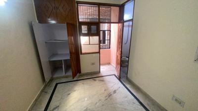 Bedroom Image of 720 Sq.ft 2 BHK Independent House for rent in Mukherjee Nagar New Delhi for Rs. 26000
