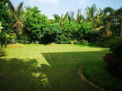 Image of 6300 Sq.ft 6 BHK Villa for sale in Thaltej, Ahmedabad for Rs. 280000000