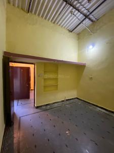 Balcony Image of 150 Sq.ft 1 BHK Apartment / Flat for rent in Shalibanda Hyderabad for Rs. 7500