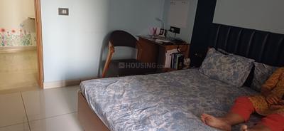 Bedroom Image of 3500 Sq.ft 4 BHK Apartment / Flat for rent in Adani Water Lily Ph 2 Towers C1 C2 C3 C4, Shantigram Ahmedabad for Rs. 110000
