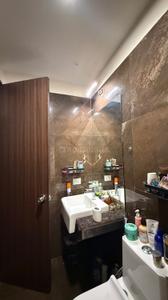 Bathroom Image of 540 Sq.ft 1 BHK Apartment / Flat for rent in One Indiabulls, Thane West Thane for Rs. 38000