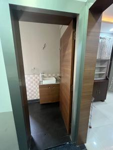 Bedroom Image of 1710 Sq.ft 3 BHK Apartment / Flat for rent in Taltala Kolkata for Rs. 45000
