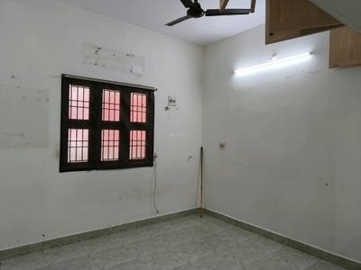 Bedroom Image of 1600 Sq.ft 2 BHK Builder Floor for rent in Saligramam Chennai for Rs. 38000