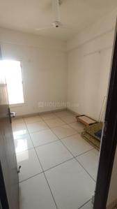 Bedroom Image of 1260 Sq.ft 2 BHK Apartment / Flat for rent in Supertech The Romano, Sector 118 Noida for Rs. 22000