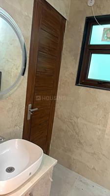 Image of 2250 Sq.ft 3 BHK Builder Floor for rent in Sector 14, Gurgaon for Rs. 72000