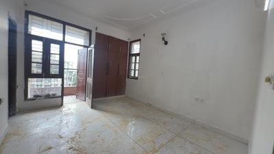 Bedroom Image of 1800 Sq.ft 3 BHK Apartment / Flat for rent in Vishwas Nagar Apartments, Sector 23 Dwarka New Delhi for Rs. 46000
