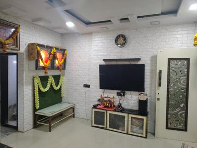 Living Room Image of 770 Sq.ft 1 BHK Apartment / Flat for rent in Jaydeep Prathmesh Towers, Kasarvadavali Thane for Rs. 17855