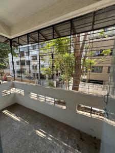 Balcony Image of 650 Sq.ft 1 BHK Apartment / Flat for rent in Kothrud Pune for Rs. 17000