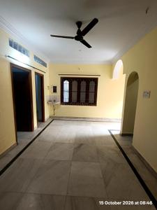 Living Room Image of 800 Sq.ft 2 BHK Independent House for rent in Adugodi Bengaluru for Rs. 24000