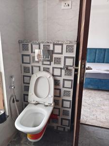 Image of 2100 Sq.ft 3 BHK Builder Floor for rent in Sector 44, Noida for Rs. 85000