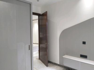 Bedroom Image of 1150 Sq.ft 3 BHK Builder Floor for rent in Pitampura New Delhi for Rs. 55000