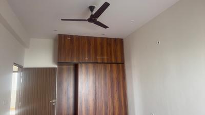 Bedroom Image of 1500 Sq.ft 3 BHK Apartment / Flat for rent in Indira Nagar Lucknow for Rs. 24000