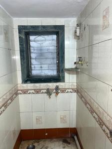 Bathroom Image of 510 Sq.ft 1 BHK Apartment / Flat for rent in Dombivli West Thane for Rs. 15000