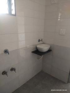 Bathroom Image of 2000 Sq.ft 3 BHK Independent House for rent in Motera Ahmedabad for Rs. 26000