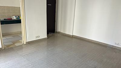 Living Room Image of 924 Sq.ft 2 BHK Apartment / Flat for sale in Paras Tierea, Sector 137 Noida for Rs. 8000000