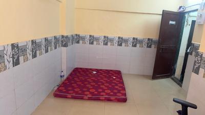 Bedroom Image of 225 Sq.ft 1 RK Apartment / Flat for rent in Powai Mumbai for Rs. 19000