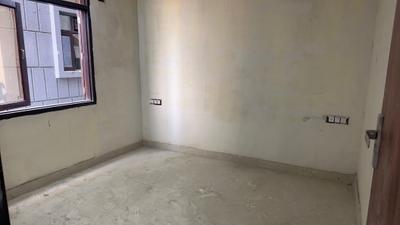 Bedroom Image of 900 Sq.ft 3 BHK Apartment / Flat for sale in Khanpur New Delhi for Rs. 6500000