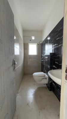 Image of 2400 Sq.ft 4 BHK Apartment / Flat for sale in Bangur Avenue, Kolkata for Rs. 15000000