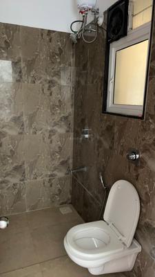Bathroom Image of 550 Sq.ft 1 BHK Apartment / Flat for rent in VTP Leonara Building C And F, Mahalunge Pune for Rs. 22999