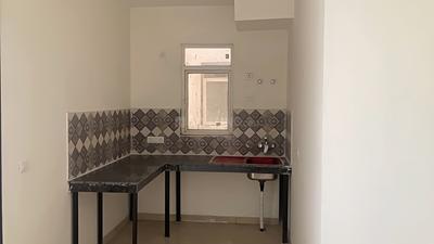 Kitchen Image of 1081 Sq.ft 3 BHK Apartment / Flat for sale in Signature Global Park 4 And 5, Sector 36 Sohna for Rs. 10500000