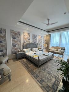 Bedroom Image of 11000 Sq.ft 5 BHK Apartment / Flat for sale in DLF The Camellias, Sector 42 Gurgaon for Rs. 1250000000