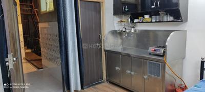 Bathroom Image of 550 Sq.ft 1 RK Builder Floor for rent in Sector 63 A Noida for Rs. 15500