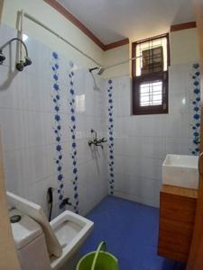 Bathroom Image of 1440 Sq.ft 3 BHK Builder Floor for rent in Sector 32 Faridabad for Rs. 20000