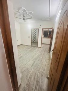 Bedroom Image of 1100 Sq.ft 3.5 BHK Builder Floor for rent in Punjabi Bagh New Delhi for Rs. 30000