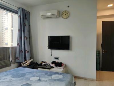 Bedroom Image of 1050 Sq.ft 3 BHK Apartment / Flat for rent in Oberoi Eternia Towers A to D, Mulund West Mumbai for Rs. 90000