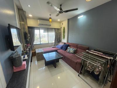 Hall Image of 650 Sq.ft 2 BHK Apartment / Flat for rent in Vijay Swapnapurti, Jogeshwari East Mumbai for Rs. 50000