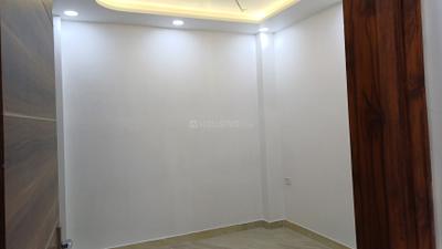 Bedroom Image of 800 Sq.ft 3 BHK Builder Floor for rent in Sector 3 Rohini New Delhi for Rs. 27000