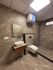 Bathroom Image of 1750 Sq.ft 3 BHK Builder Floor for sale in Bayleaf Heights, Canal Road Dehradun for Rs. 10000000