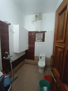 Bathroom Image of 1900 Sq.ft 2.5 BHK Builder Floor for rent in Nayapalli Bhubaneswar for Rs. 30000