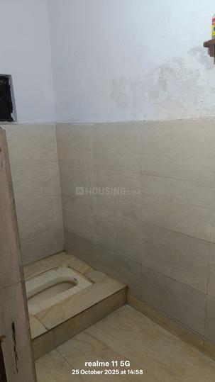 A 2B Block, Paschim Vihar Bathroom 1