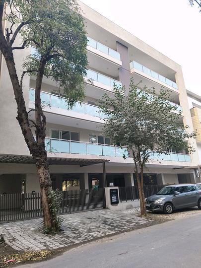 Sector 25, DLF Phase 2 Building View 1