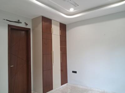 Bedroom Image of 1200 Sq.ft 3 BHK Builder Floor for sale in Paschim Vihar New Delhi for Rs. 24000000