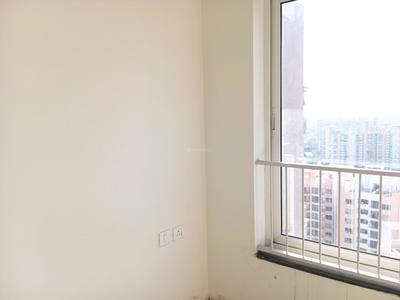Bedroom Image of 915 Sq.ft 2 BHK Apartment / Flat for sale in Shapoorji Pallonji JoyVille, Sector 102 Gurgaon for Rs. 15000000