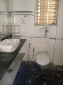Bedroom Three Image of 1330 Sq.ft 3 BHK Apartment / Flat for rent in Evershine Millennium Paradise, Kandivali East Mumbai for Rs. 70000